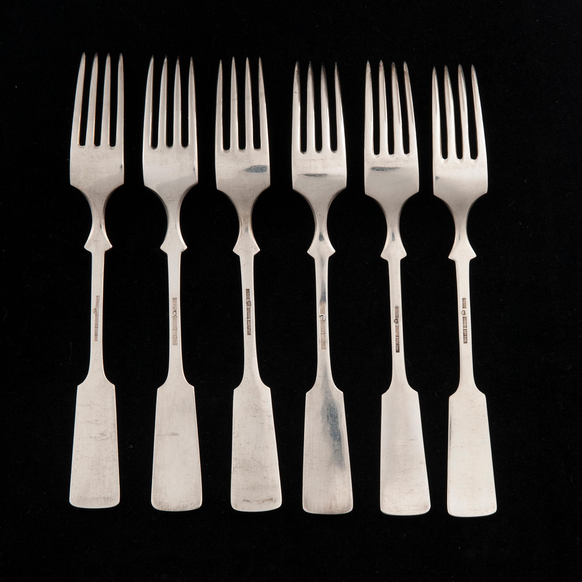 BESTICK, 6+6, silver, "Musslan", Helsingfors 1938. Knivbladen stål. Sammanlagd vikt ca 716 g.