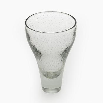 Gunnel Nyman, vas, modell "GN 12", signerad G. Nyman Nuutajärvi Notsjö -55.