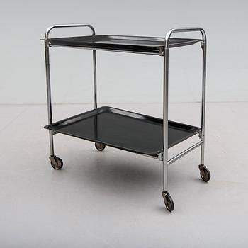 SERVERINGSVAGN, 1900-talets mitt.