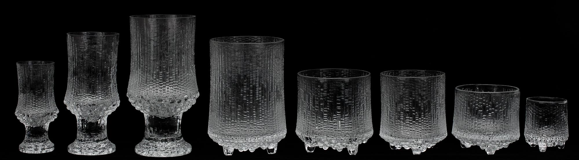 SERVIS, 94 delar, glas, "Ultima Thule", Tapio Wirkkala, Iittala, Finland.