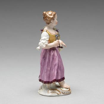 A Meissen allegorical figurine representing autumn, period of Marcolini, 18th Century.