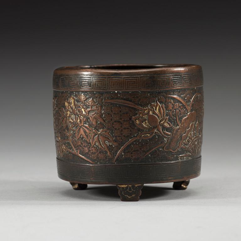 RÖKELSEKAR, brons.  Med Yunjian Hu Wenming zhi sex karaktärers märke, Ming dynastin 15/1600-tal.