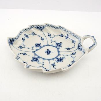 Servis 32 dlr "Musselmalet" hel och havblonde Royal Copenhagen Danmark 1950-1991 porslin.