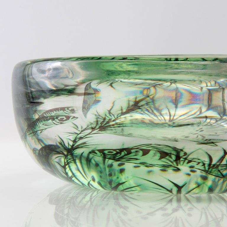 Edward Hald, a "Fish graal" glass bowl, Orrefors.
