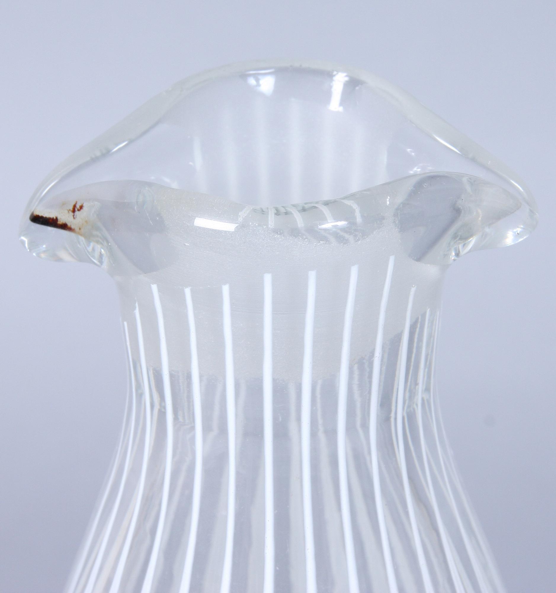 GLASSERVIS, 11 delar, "Strikt", Bengt Orup, Johansfors Glasbruk, modellen formgiven 1953.