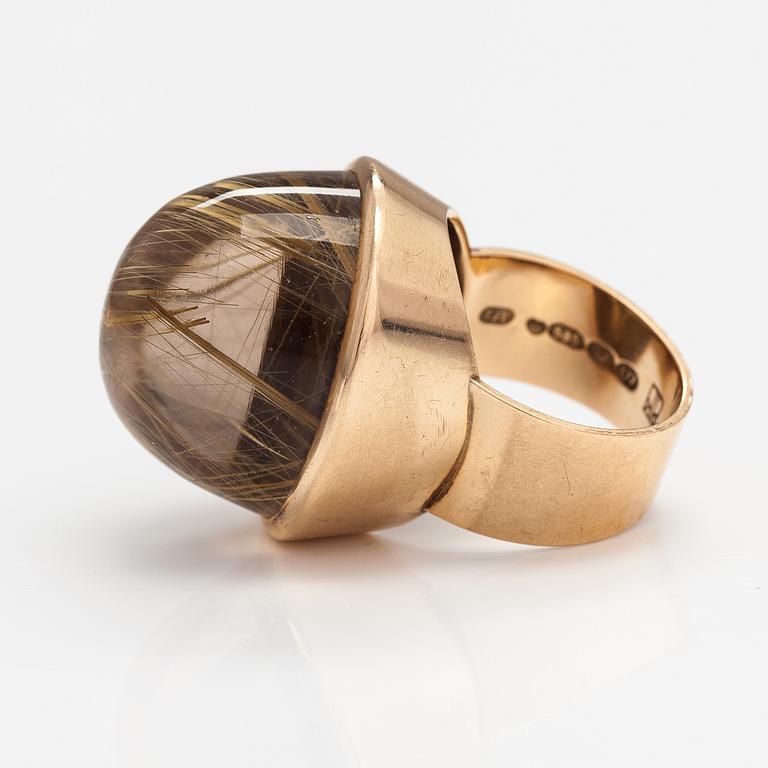 Kaunis Koru, Ring, 14K guld och rutlikvarts. Toivo J Toponen, Lahtis 1973.