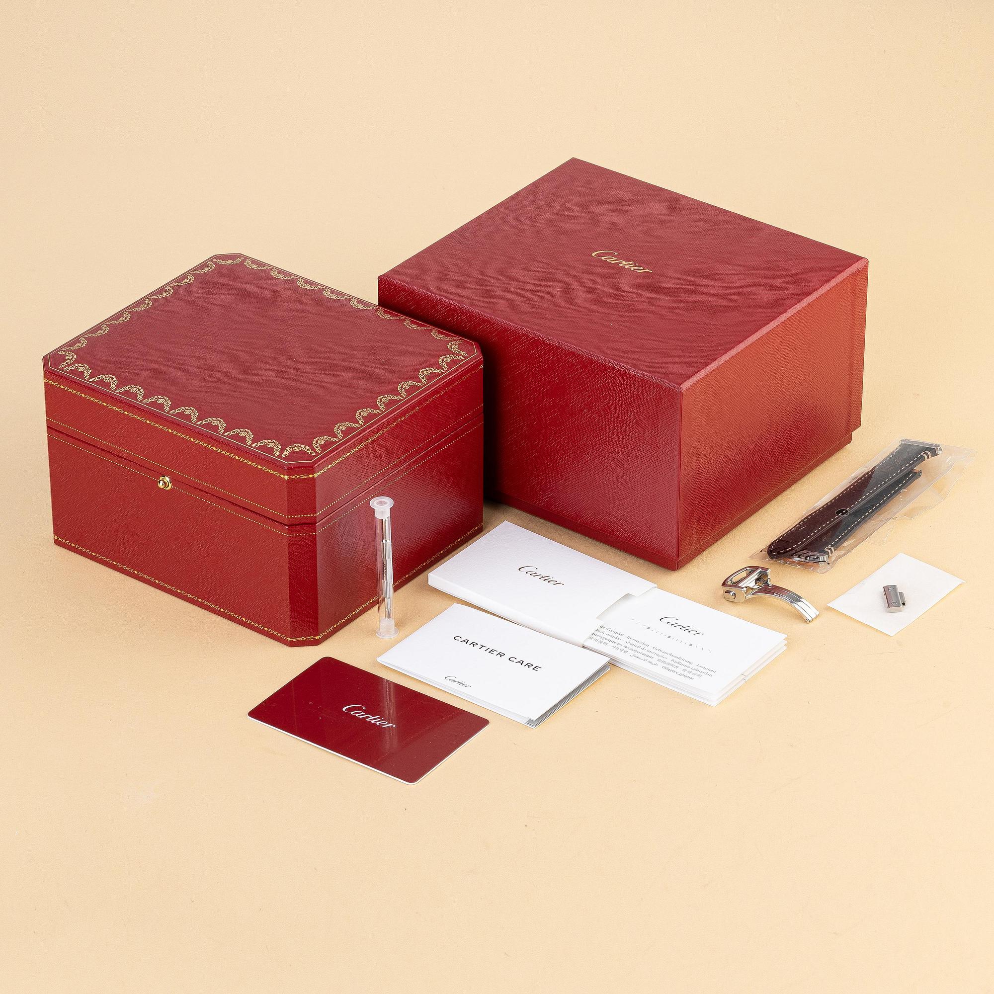 Cartier, Santos de Cartier, "Medium", ca 2022.