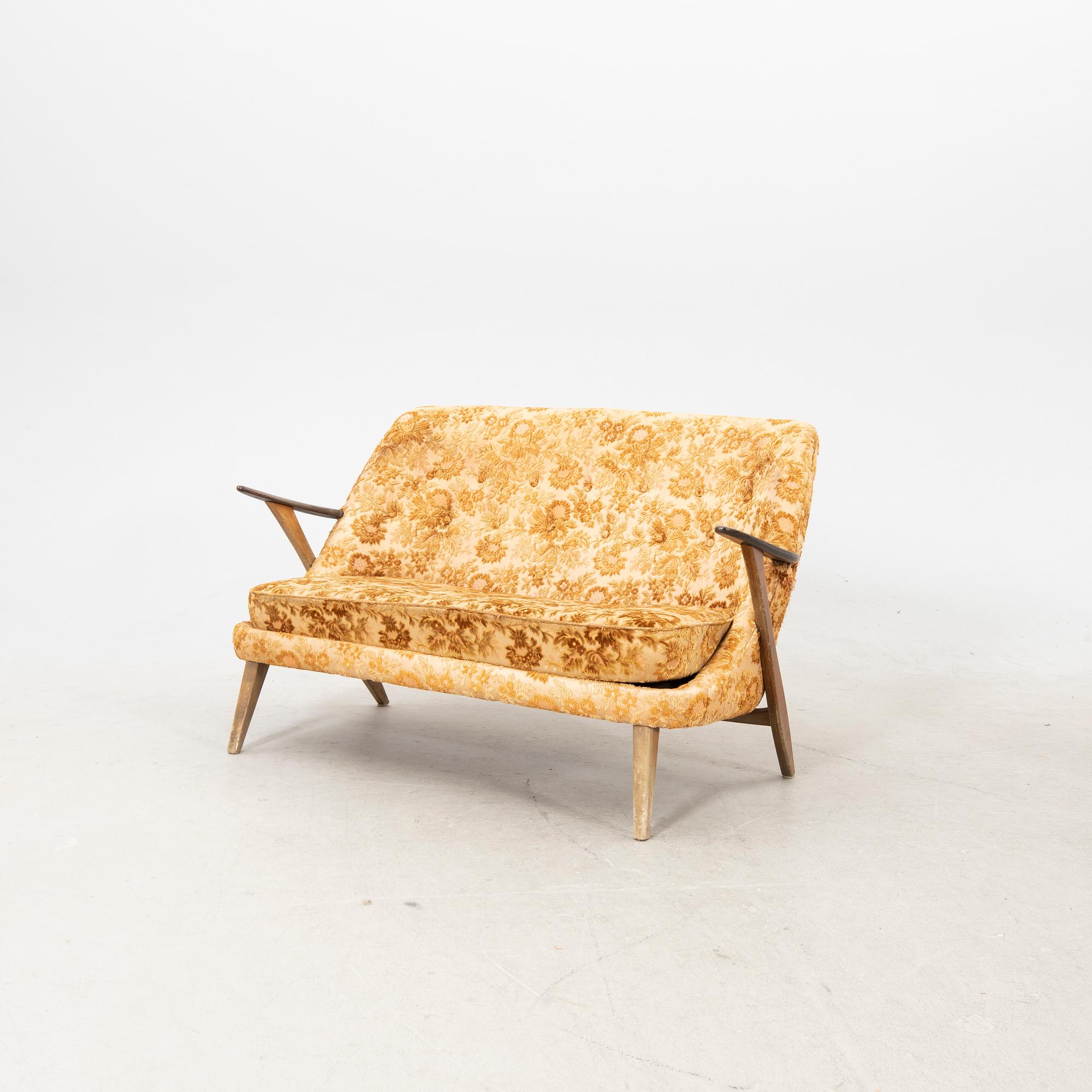 Svante Skogh, soffa, Förenade Möbelfabrikerna, Linköping, 1900-talets mitt.