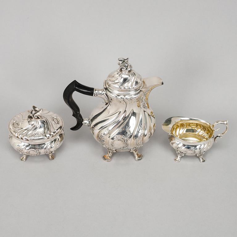 A Swedish rococo-style ailver coffee-set, mark of CG Hallberg, Stockholm 1950.