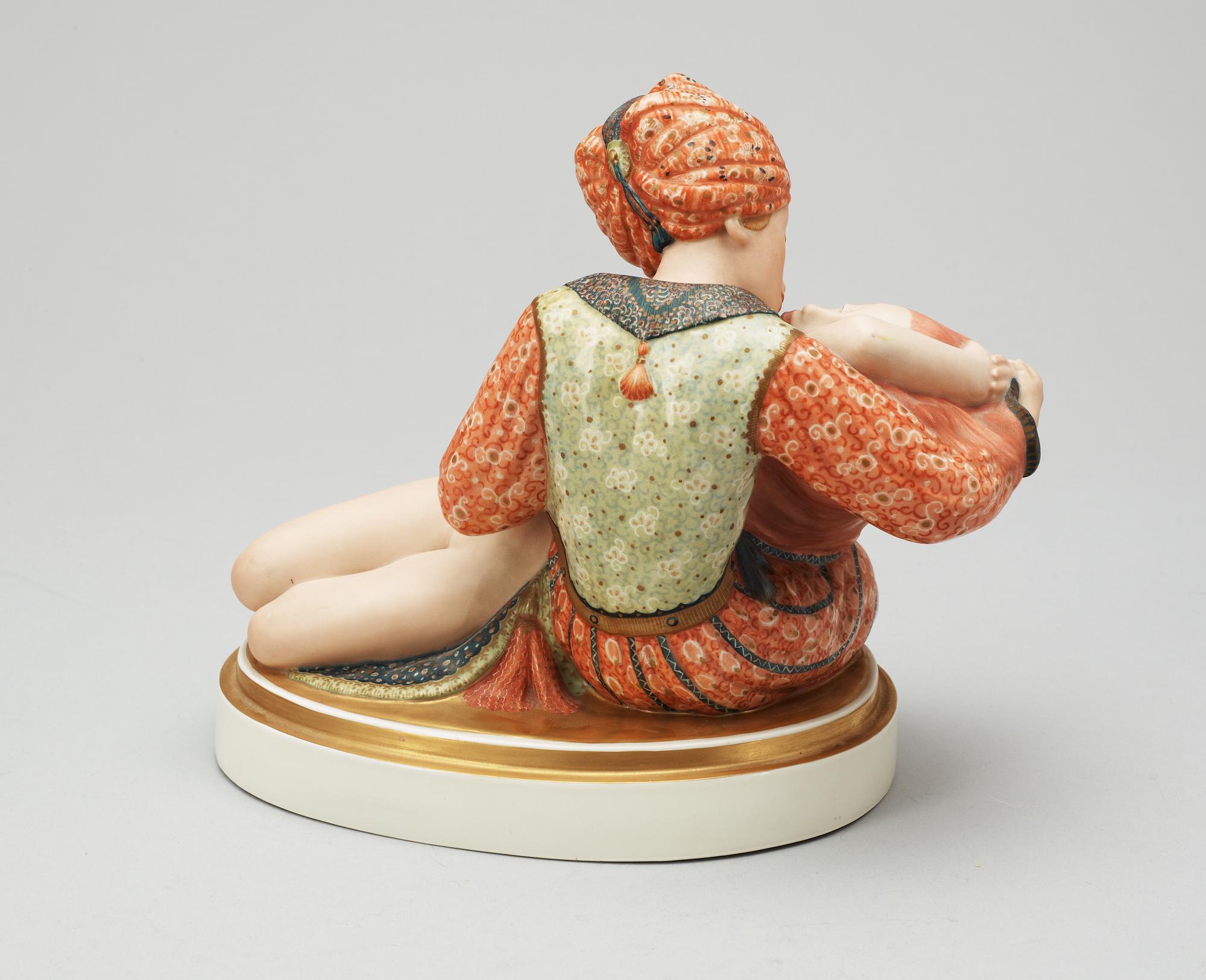 GERHARD HENNING, figurgrupp för Den Kongelige Porcelainsfabrik, Danmark.