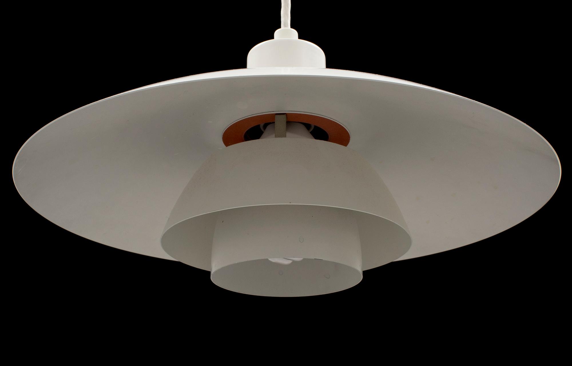 POUL HENNINGSEN, taklampa, "PH-lampa", 1900-talets andra hälft.