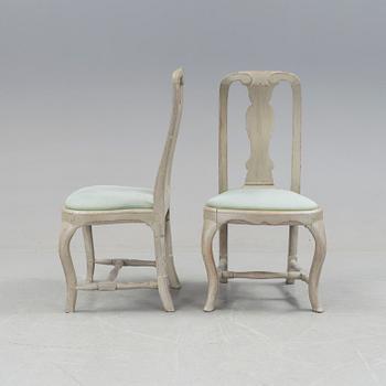 A set of four mid 1700s chairs (2+2).