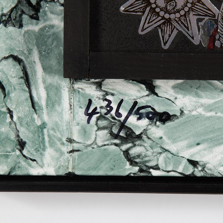 ENRICO BAJ, multipel, signerad och numrerad 436/500.