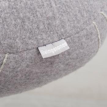 9 pebbles cushions, 'Linvingstones', Smarin, and three stools, 'Wire Log', Pols Potten.