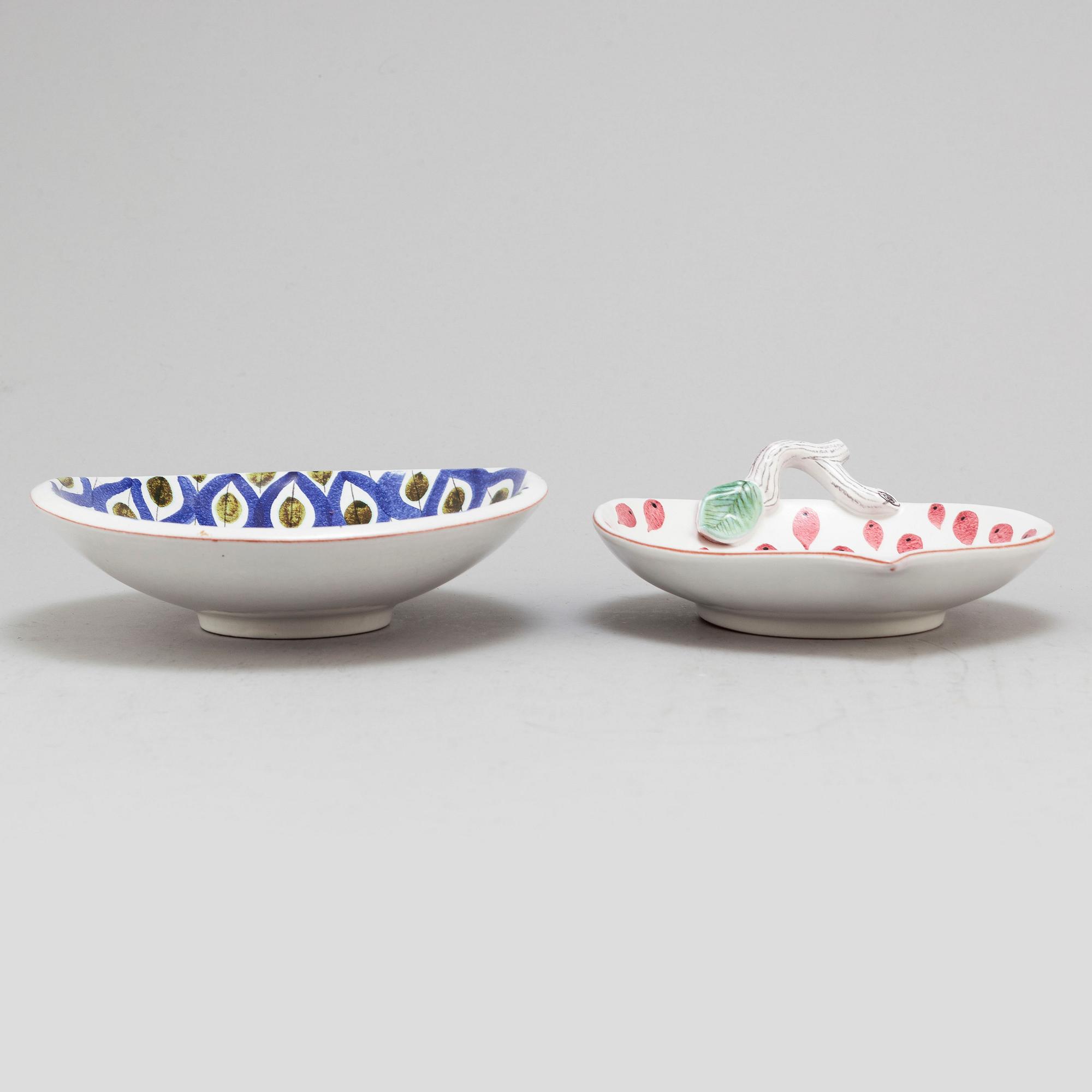 STIG LINDBERG, fat, 2 st, fajans, Gustavsberg Studio.
