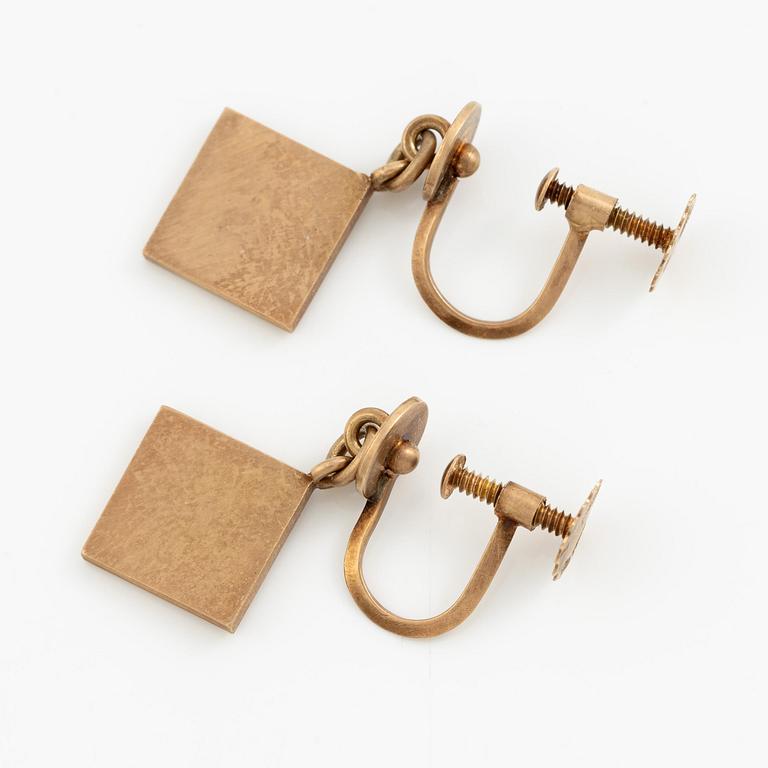 Wiwen Nilsson, A pair of earrings, 18K gold, geometric shape.