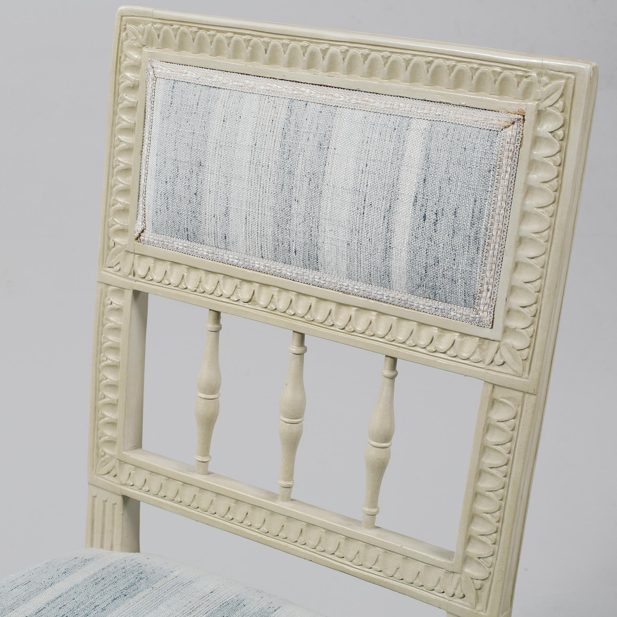 STOLAR, ett par, sengustavianska, omkring år 1800.