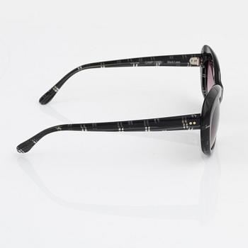 Oliver Goldsmith, solglasögon.