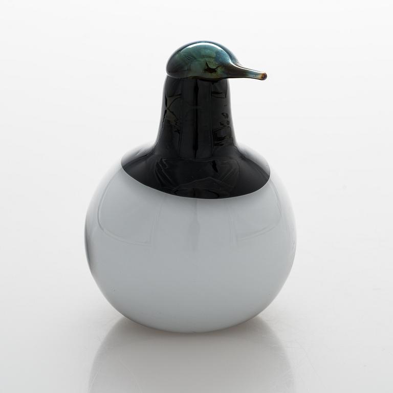Oiva Toikka, , a glass bird signed O. Toikka Nuutajärvi.