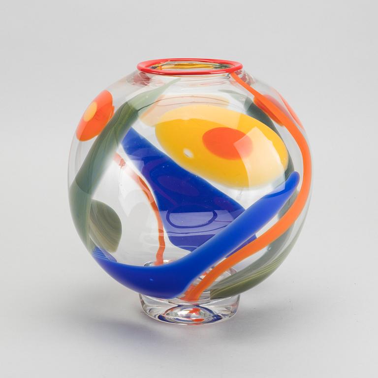 A BERIT JOHANSSON GLASS VASE, Salviati Murano, Pauly & Cia.