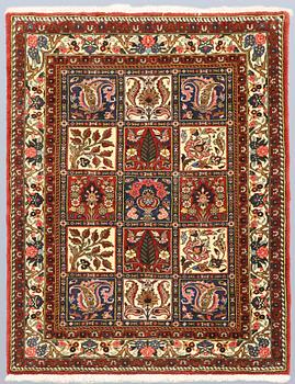 A Bakhtiari rug, c. 150 x 106 cm.