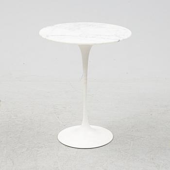 Eero Saarinen, a marble top 'Tulip' sidetable, Knoll International, manufactured by Nordiska Kompaniet.