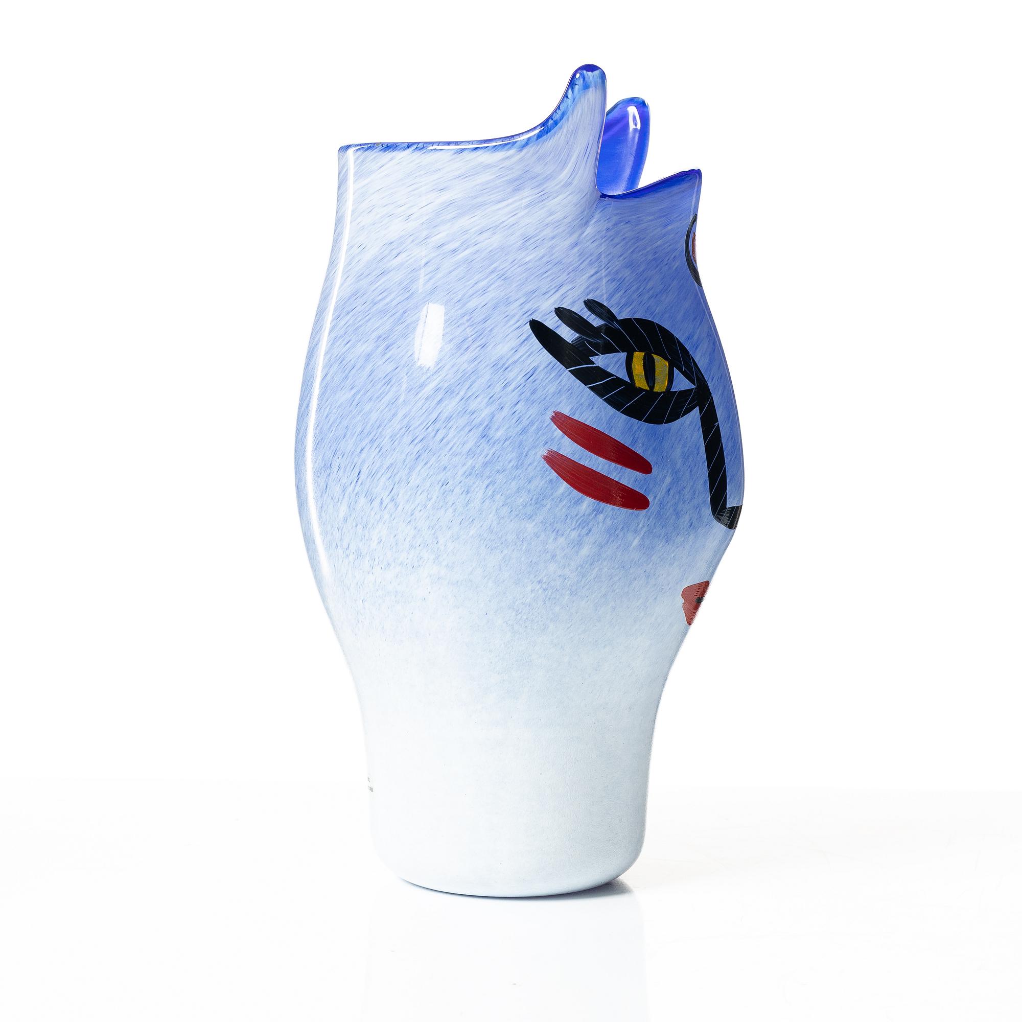 Ulrica Hydman-Vallien, a glass vase, Koda Boda.