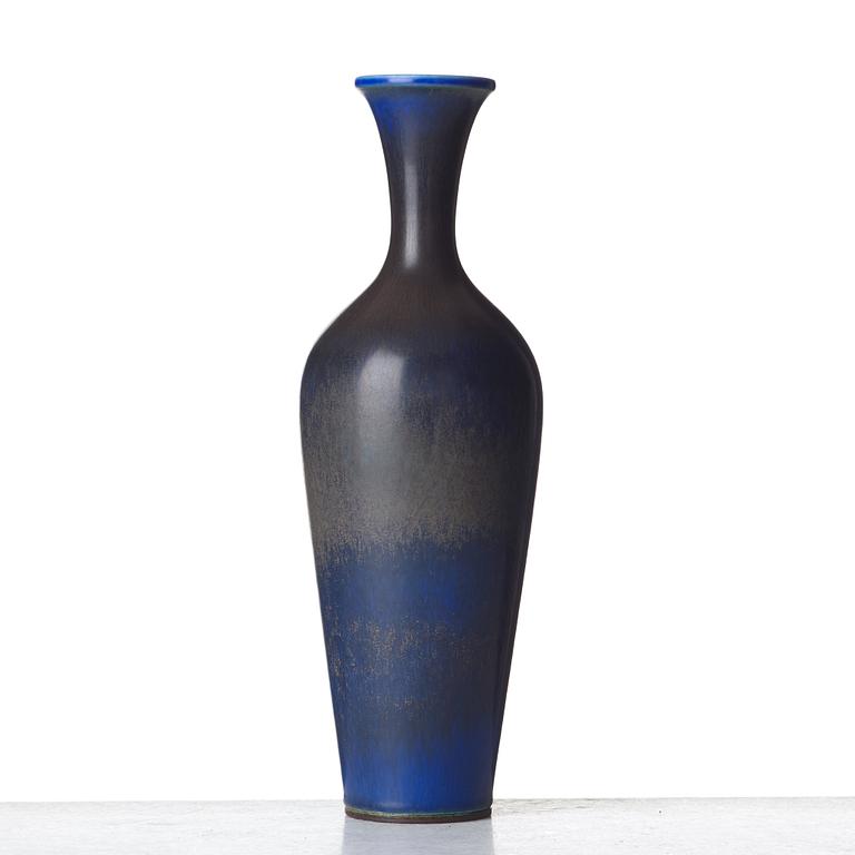 Berndt Friberg, a stoneware vase, Gustavsberg studio, Sweden 1962.