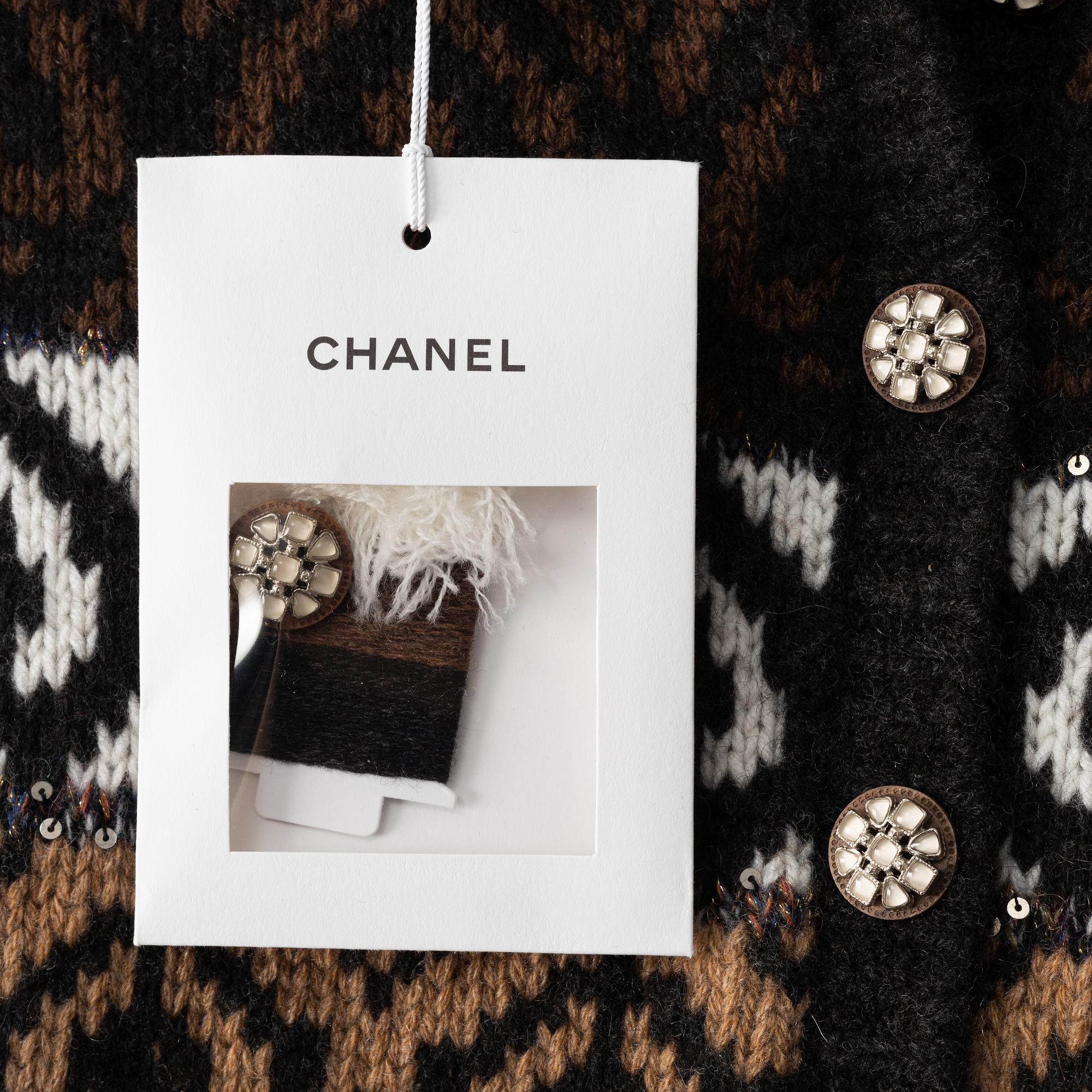 Chanel, a knitted wool dress, french size 34.