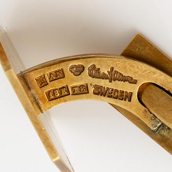 Wiwen Nilsson, a pair of cufflinks and a pair of shirt studs,  18K gold, Lund 1945.