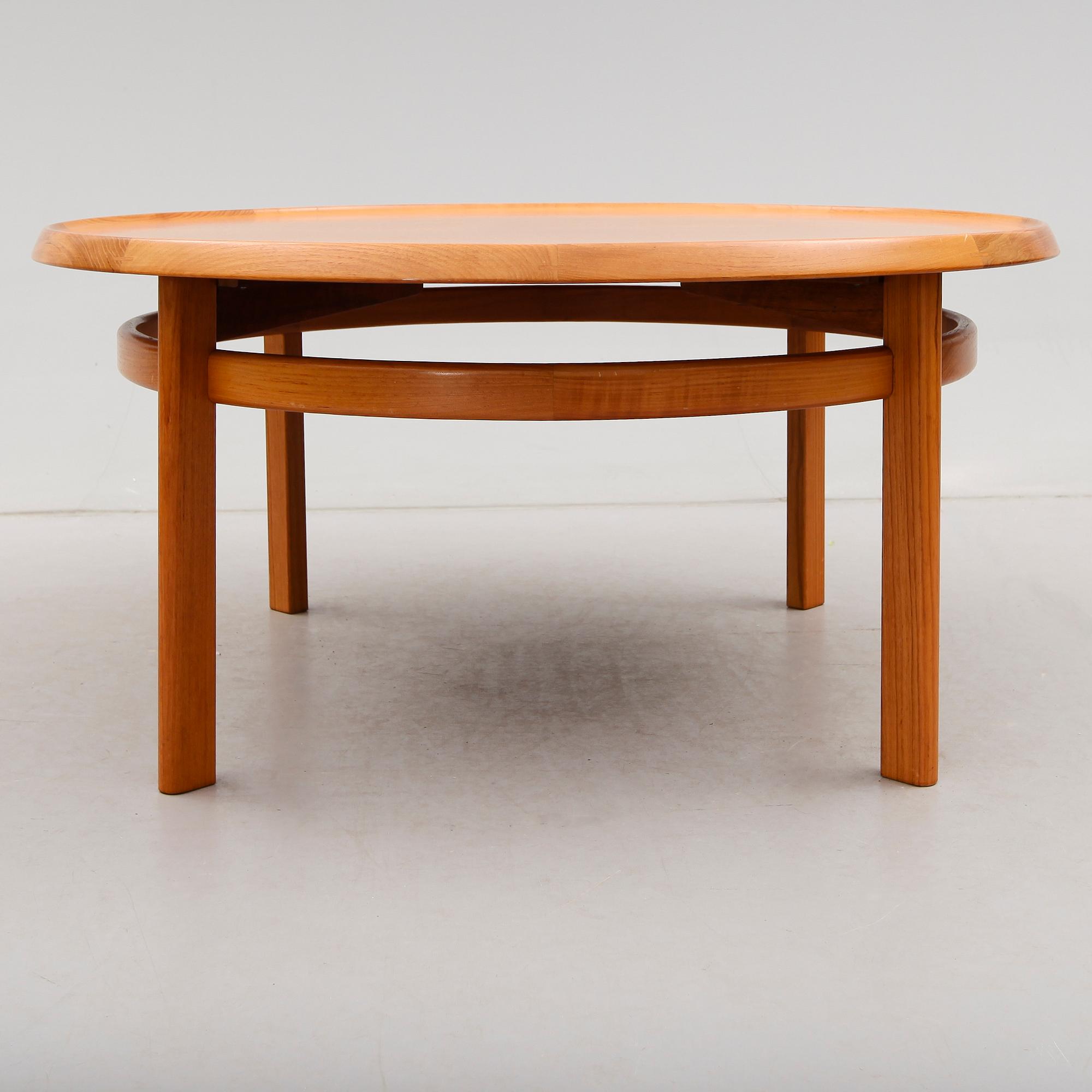 SOFFBORD, Haug Snekkeri, Bruksbo, Norge, 1900-talets andra hälft.