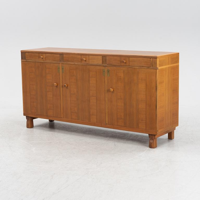 Carl Malmsten, sideboard, "Klinte", Åfors Möbelfabrik.