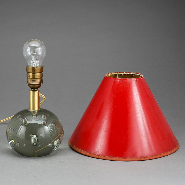 BORDSLAMPA, glas, Josef Frank, Svenskt Tenn, Modell 1819. Formgiven 1934.