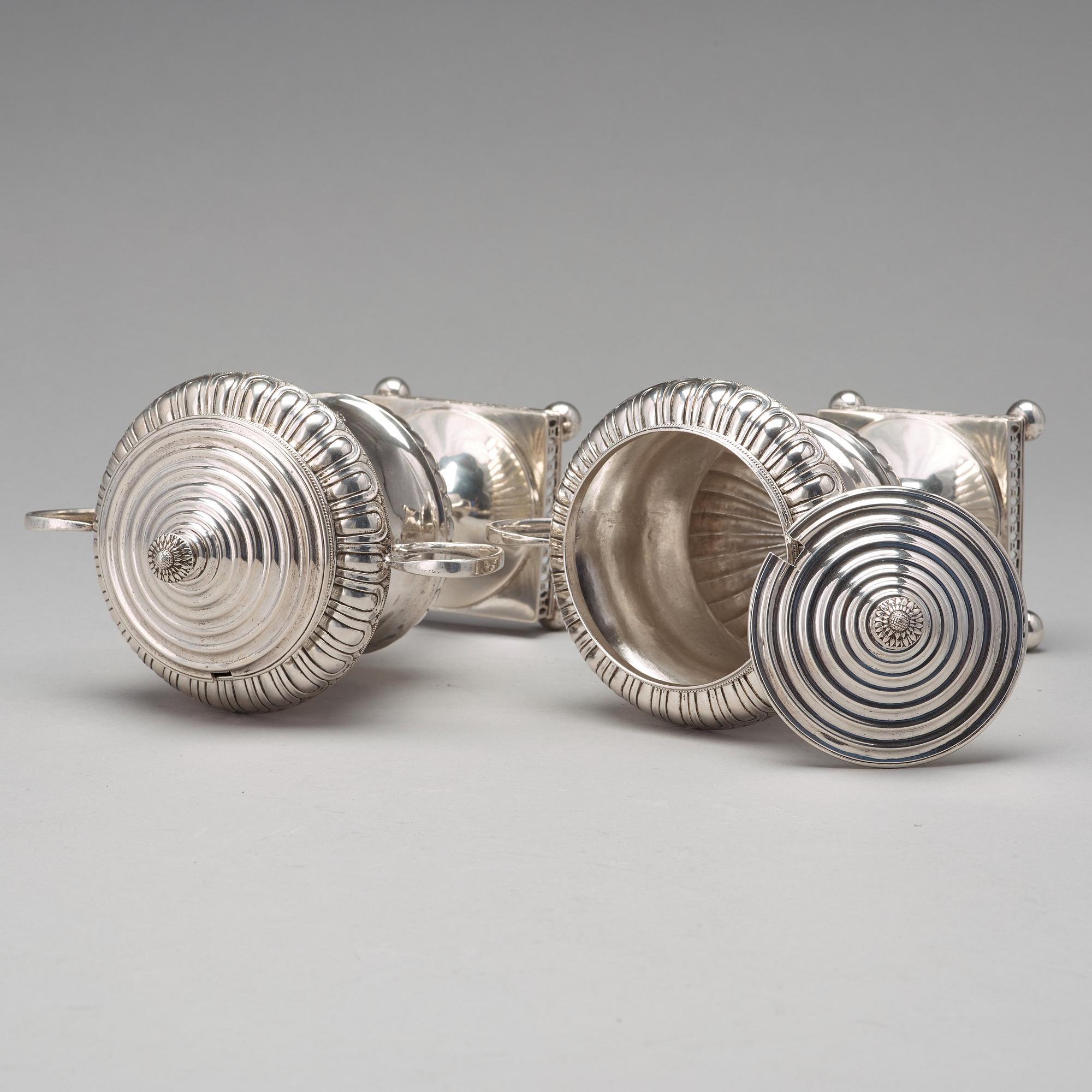 Pehr Zethelius, sockerskålar, ett par, silver, Stockholm 1799. Sengustavianska.