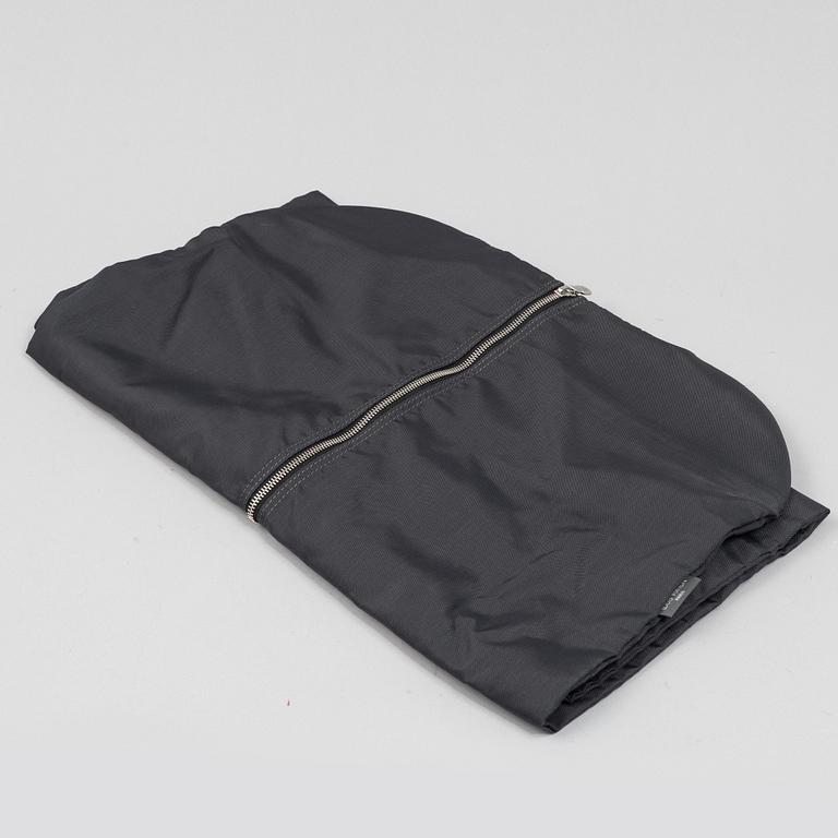 Louis Vuitton, "Pégase 55 Epi", 2001.