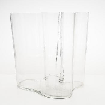 Alvar Aalto, a '3031' vase for Iittala, unsigned.