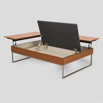 Morten Georgsen, Soffbord, "Chiva", BoConcept.