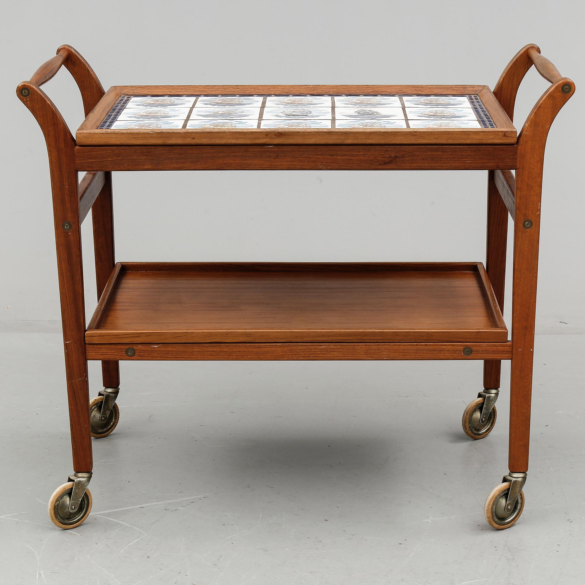 SERVERINGSVAGN, 1900-talets andra hälft.