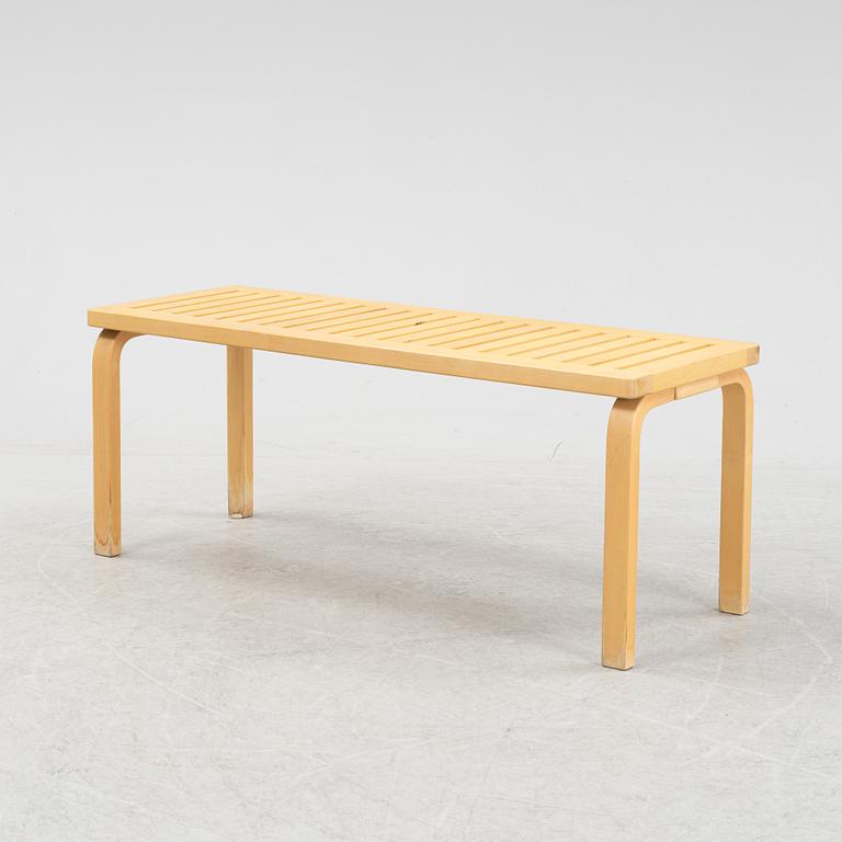 Alvar Aalto, a birch model 153 bench, Artek, Finland.