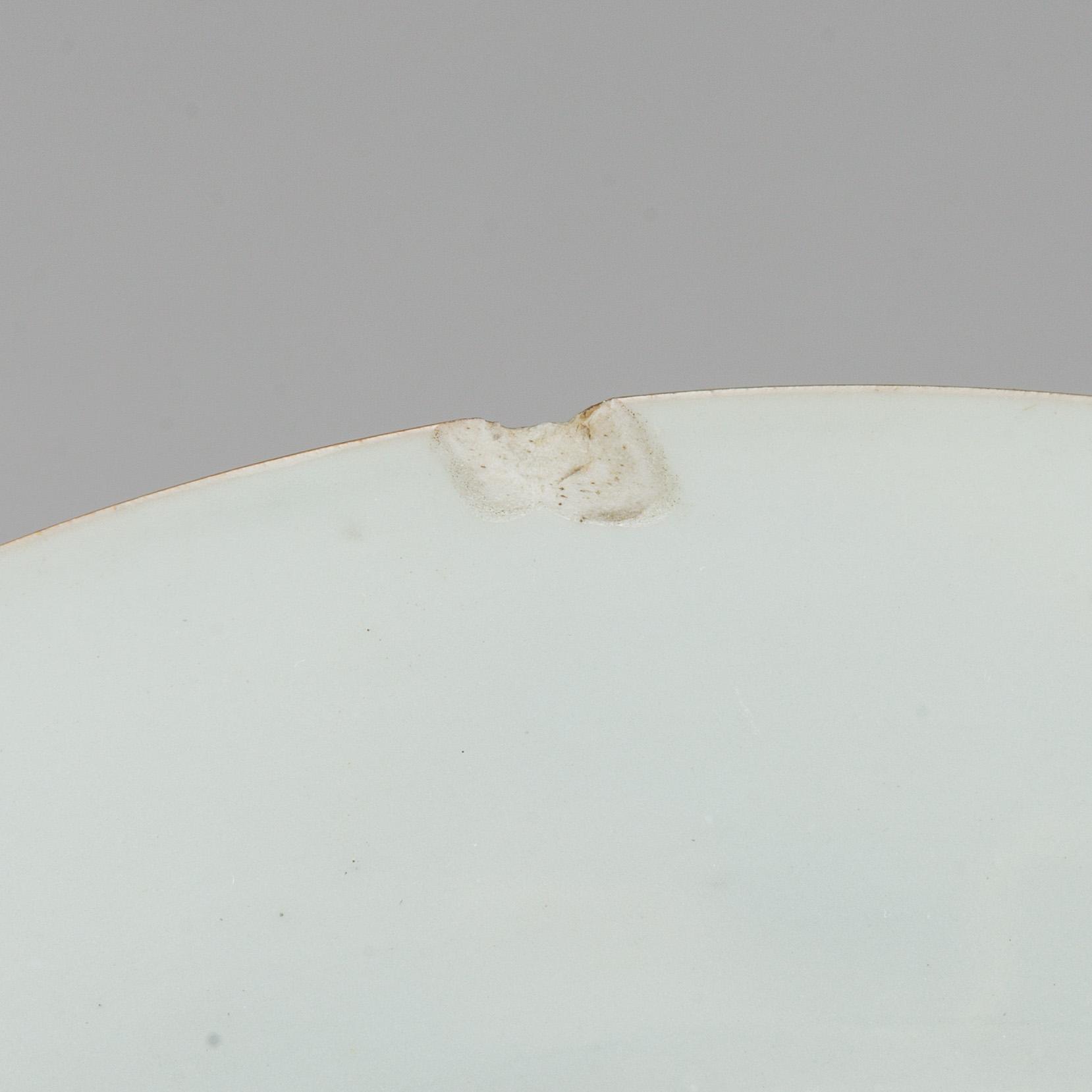 Two Chinese dinner plates, one Qing dynasty, Kangxi (1662-1722), the other Qianlong (1736-95).