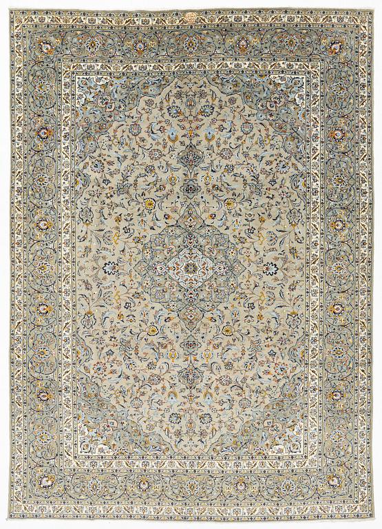 Matta, Keshan, ca 400 x 280 cm.