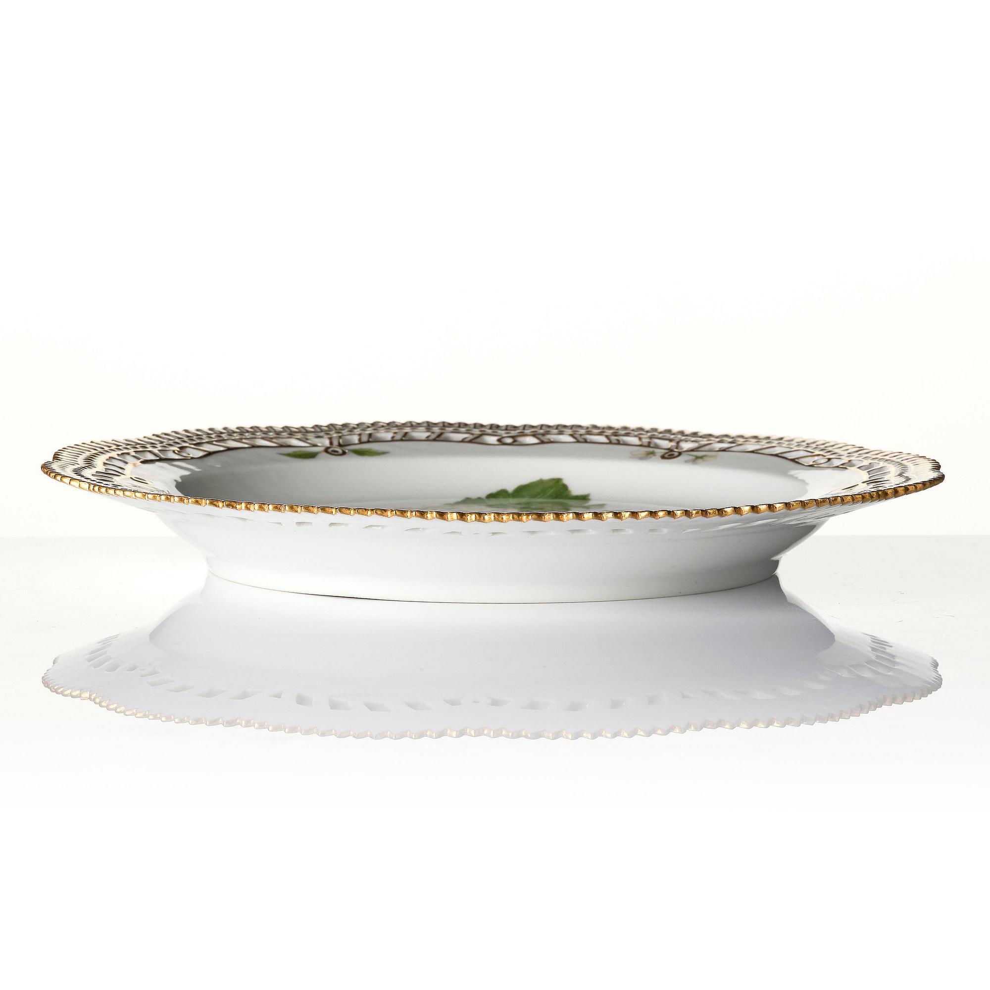 A Royal Copenhagen 'Flora Danica' serving dish, Denmark, 20th century.