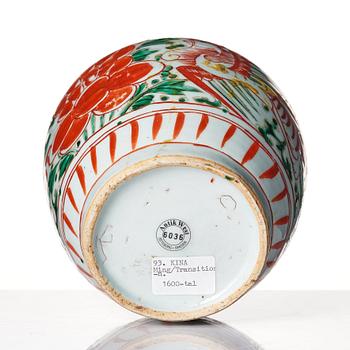 A Transitional wucai jar, 17th Century.