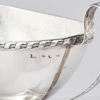 A Swedish Gustavian 18th century silver sugar-bowl with lid, marks of Pehr Zethelius, Stockholm 1793.