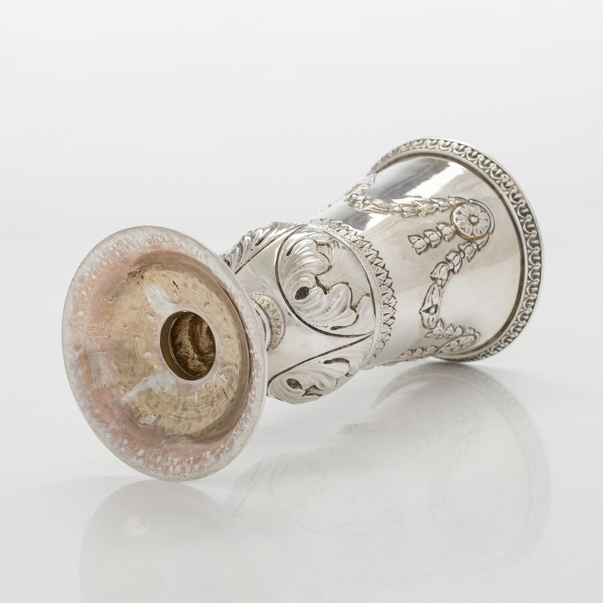 Charles Stuart Harris, bägare på fot, sterling silver, London 1924.