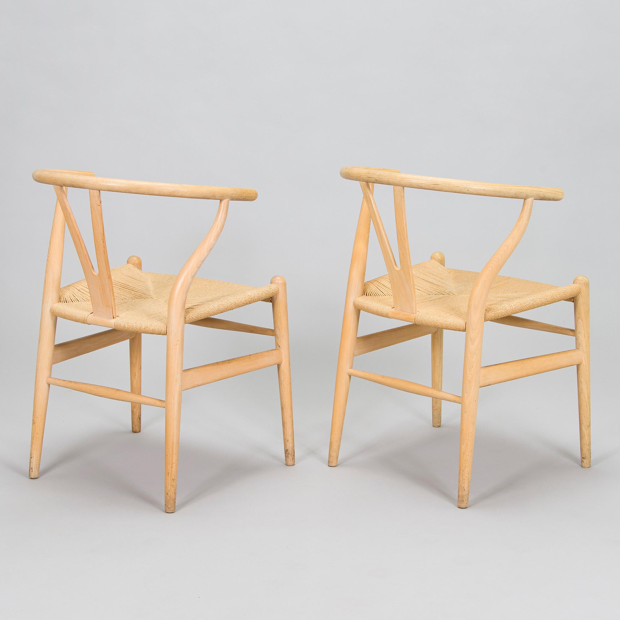 Hans J. Wegner, stolar, 8 st, CH-24 "Y-stolen" Carl Hansen & son. Danmark, 2000-tal.