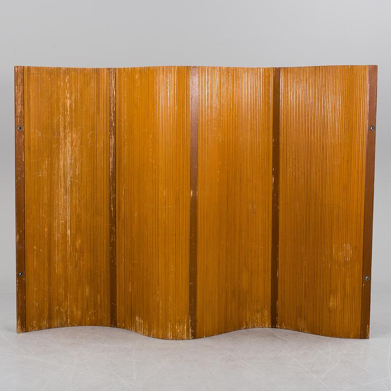 FOLDING SCREEN, Bois Industriel, Tournus, Frankrike, omkring 1900-talets mitt.