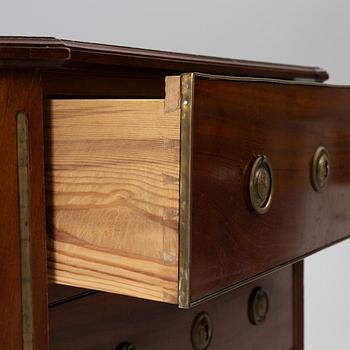 Chest of drawers, Gustavian style, circa 1900.