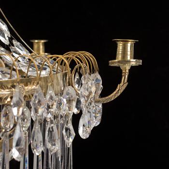 A late Gustavian chandelier, circa 1800.