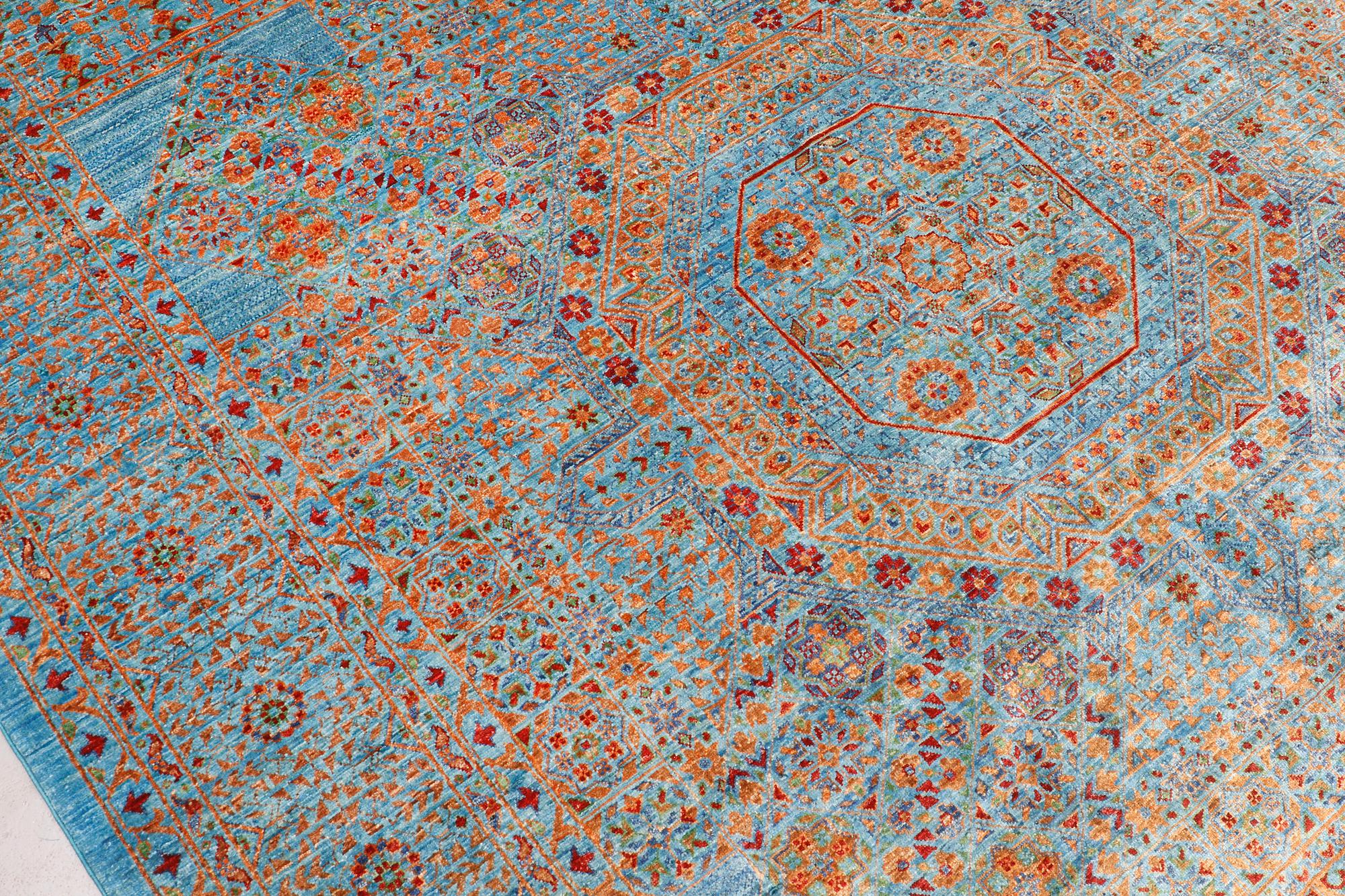 An oriental carpet with a Mamluk pattern, ca 299 x 210 cm.